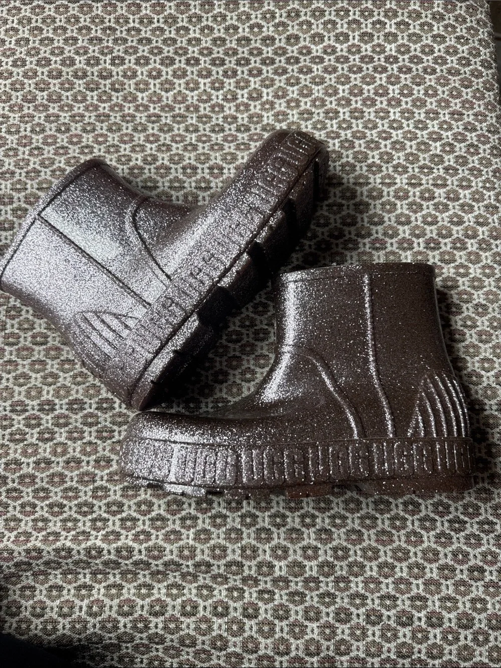 UGG drizlita glitter